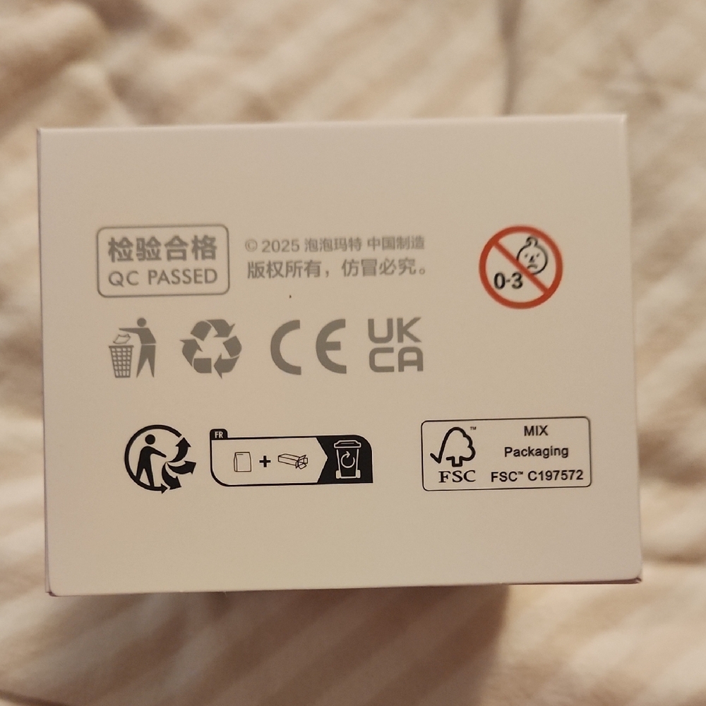 Pop Mart Big Into Energy Labubu Loyalty Unopened Blind Box - Picture 6 of 6